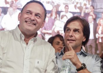 Lacalle Pou a Delgado: «Estamos juntos en esta»