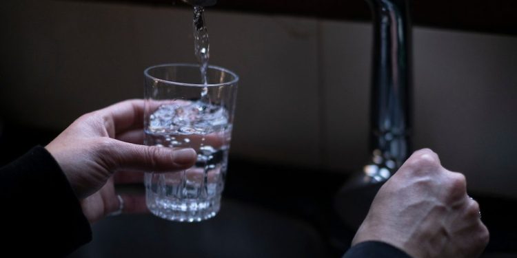 OSE aprobó ajuste de tarifas para regir desde enero: 7%