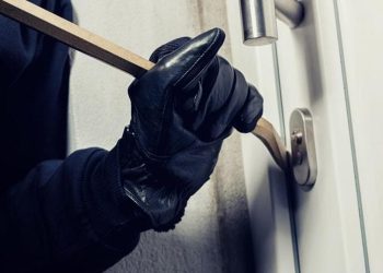 Dos hombres detenidos por usurpar una vivienda en Punta del Este