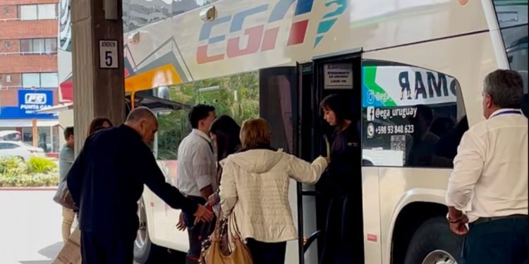 Aumentan las frecuencias de ómnibus hacia Punta del Este