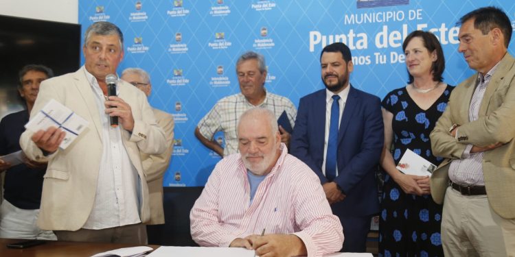 Punta del Este será el centro de la Exposición Mundial de Filatelia 2025