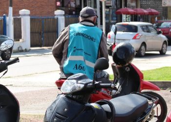 Abrieron inscripciones para cuidacoches que deseen trabajar en el Festival Dulce Corazón del Canto