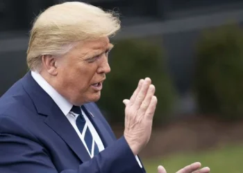 Trump ordenó hacer públicos los archivos sobre los asesinatos de Kennedy y Luther King