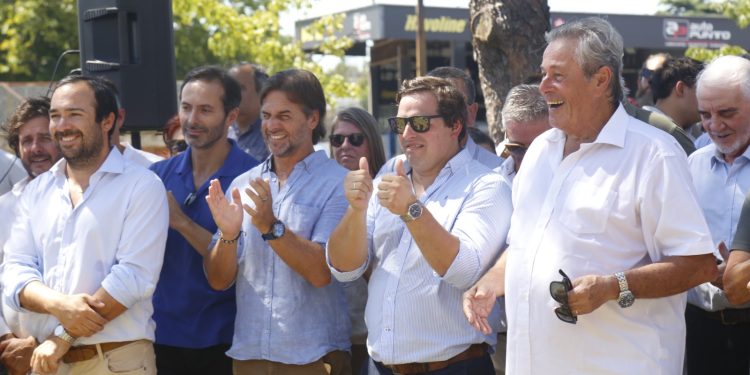 Lacalle Pou elogió al gobierno de Antía: «Copiamos cosas de Maldonado y las llevamos al resto del país»