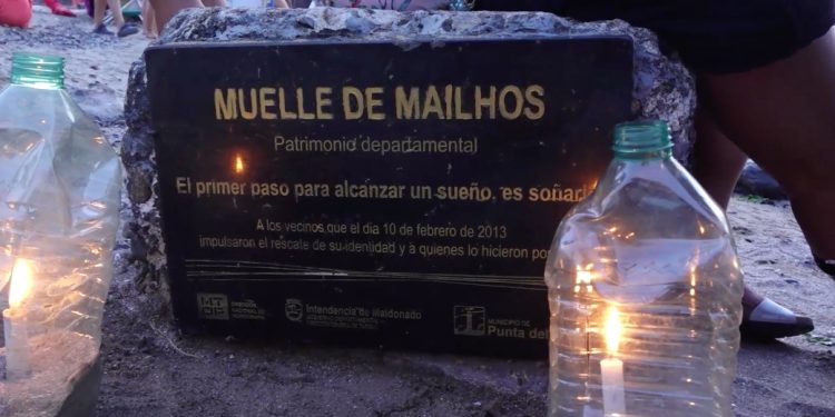 Vecinos celebraron un nuevo aniversario de la restauración del Muelle Mailhos en Punta del Este