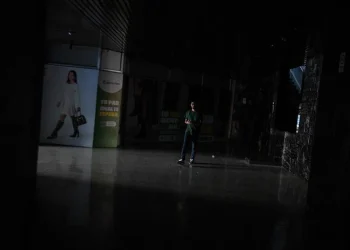 Apagón en Chile dejó al 98 % de la población sin luz y decretaron toque de queda