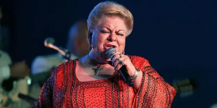 Murió Paquita la del Barrio a los 77 años