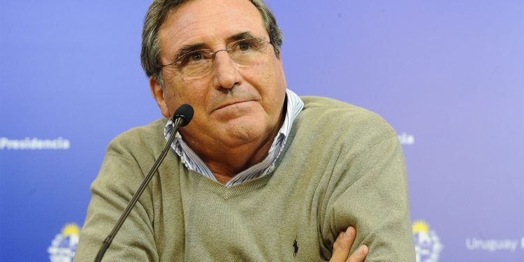 Castaingdebat dijo que la normalidad «está volviendo» al Congo y recibirá a familiares de efectivos