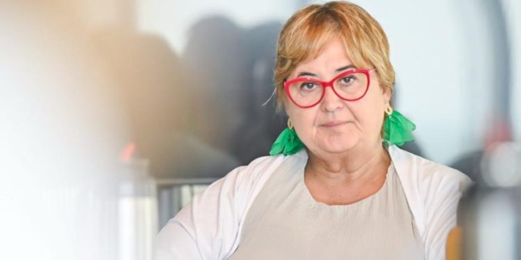 El Ministerio de Defensa busca un comandante en jefe para la Armada