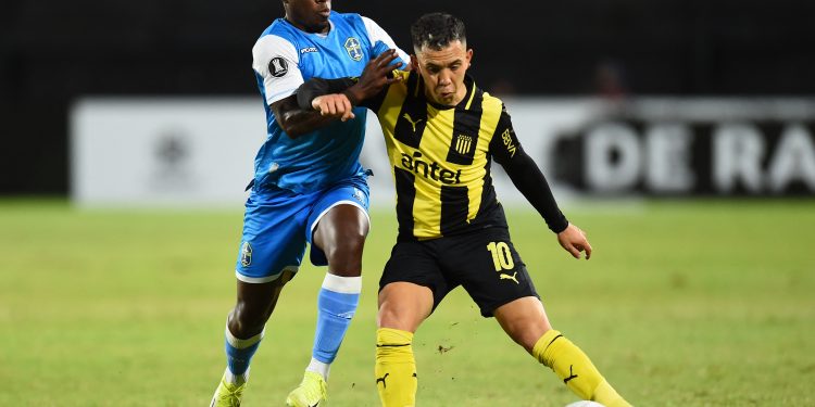 Peñarol 2-0 San Antonio Bulo Bulo