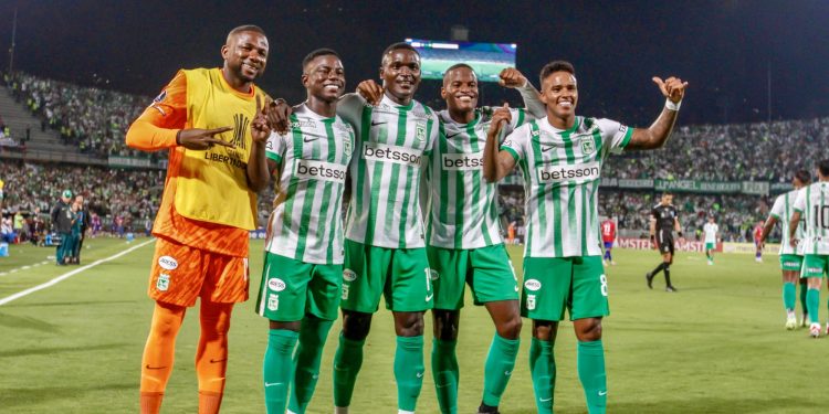 Nacional cayó ante Atlético Nacional en su debut en Libertadores 2025