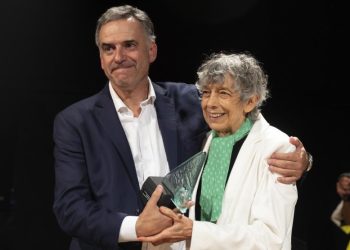Reconocen con el premio a la Trayectoria en Danza a Graciela Figueroa