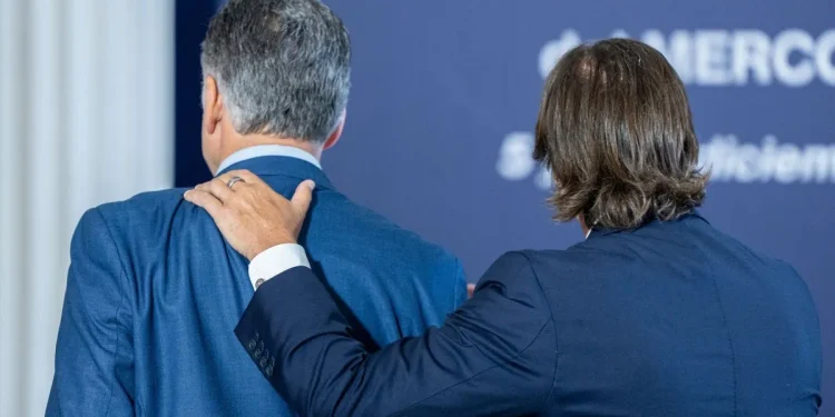 Orsi registra 63% de simpatía según encuesta de Cifra