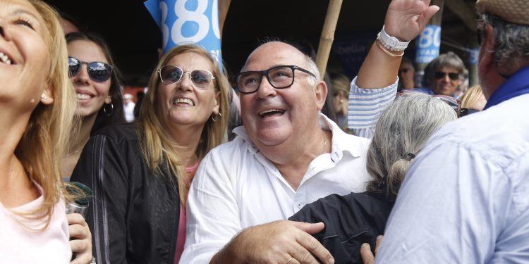 Abella se compromete con los trabajadores en su día, continuar senda de crecimiento y generación de empleo, prioridad