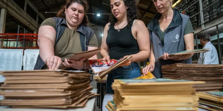 Hasta el mediodía el porcentaje de participación es de 35,7%