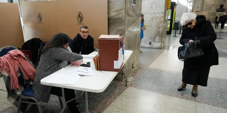 Votación nacional ya supera el 60% de los habilitados