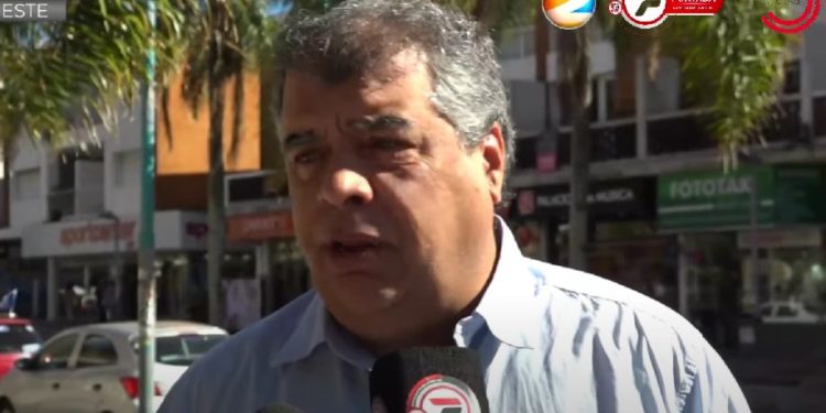 Blás: «Contra viento, marea y el poder, la gente que quiere un cambio da la pelea en cada esquina»