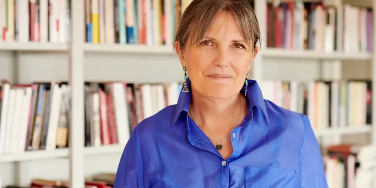 Thriller, política y secretos: llega La muerte ajena, la nueva novela de Claudia Piñeiro