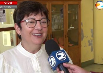 Votó Susana Hernández y dijo sentirse emocionada porque hubo años en los que no se pudo sufragar
