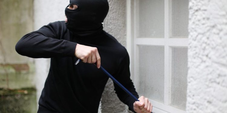 Detenido en averiguación por varios hurtos en comercios de la zona céntrica de la ciudad de Maldonado 