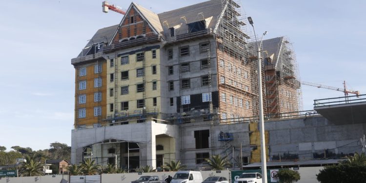El complejo Cipriani, donde antes funcionaba el ex hotel San Rafael abrió sus puertas para conocer los avances de obra