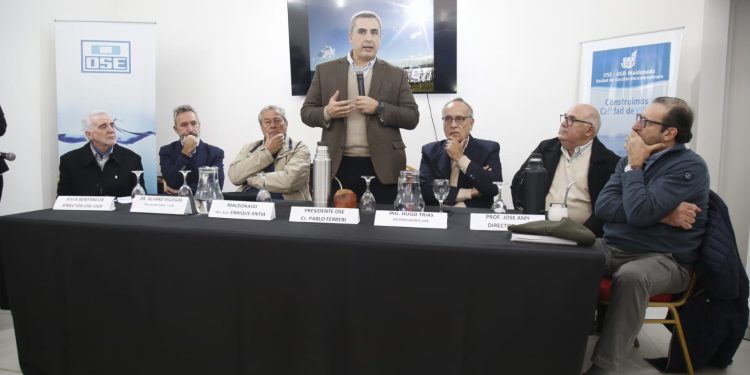 Ferreri destacó trabajo mancomunado de IDM y OSE para asegurar el desarrollo de Maldonado