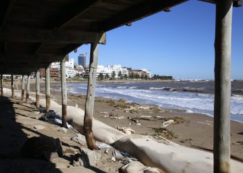 IDM exhorta a tener precaución a quienes caminen entre parada 1 y 3 de la Mansa debido a consecuencias del temporal