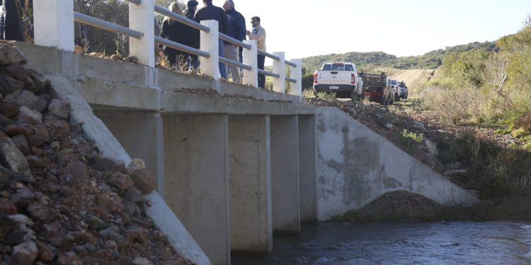 Fuerte inversión en Alcantarillas para caminería rural dejó inaugurada Antía