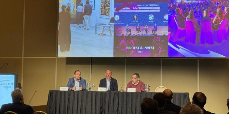 Ministro de Turismo destacó el rol del Centro de Convenciones en el impulso al turismo MICE