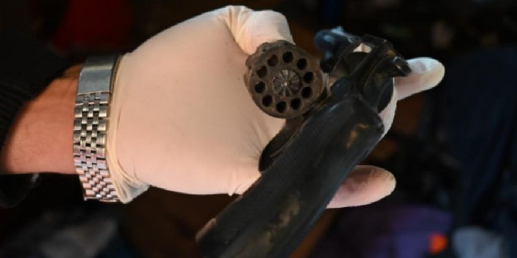 Tres condenados tras operativo “Anonymous” en Maldonado: droga, armas y objetos robados incautados en Los Eucaliptus