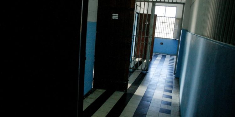 Adolescente fue internado en el INISA por múltiples rapiñas y delitos cometidos en Maldonado