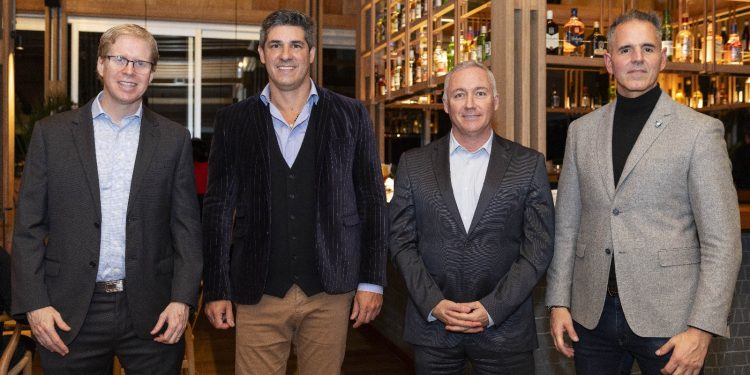 Azcurra encabezó lanzamiento de temporada de invierno de Enjoy con Ovo Beach como opción