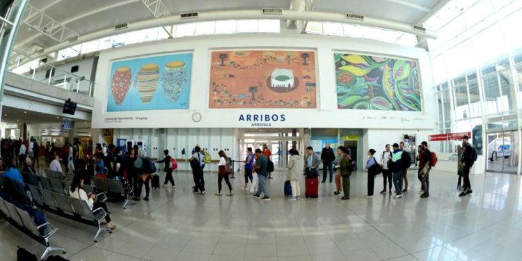 Más de 1.300.000 personas visitaron Uruguay en primer trimestre de 2025