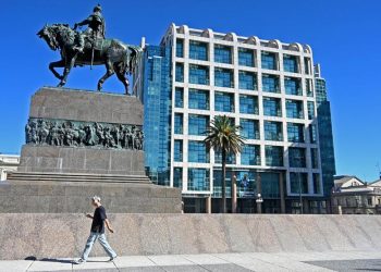 Exoneración de tributos a la importación y reducción de hasta 75% en aportes patronales, así es el proyecto de ley para atender situación de frontera