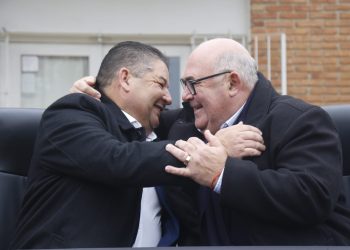 Nazareno Lazo asumió nuevamente como alcalde de Garzón y José Ignacio renovando el compromiso con la comunidad