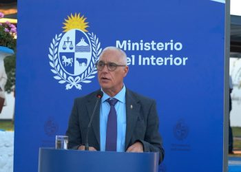 Echeverría cuestionó a Carlos Negro y afirmó que le falta “rumbo” en algunos temas