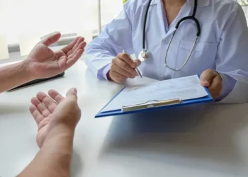 ASSE reduce 8% listas de espera para estudios y consultas