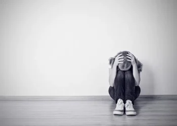 Suicidios en Uruguay: Tasa disminuye levemente en 2024 pero intentos de autoeliminación aumentan