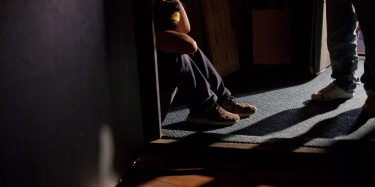 Madre fue enviada a prisión preventiva por lesiones y quemaduras a su hijo de dos años y medio
