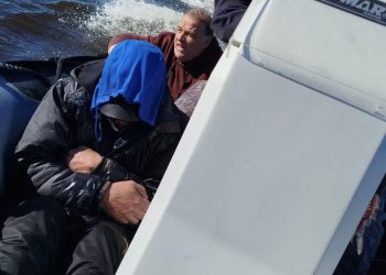 Dieron de alta al tripulante internado tras hundimiento de embarcación en Punta Fría