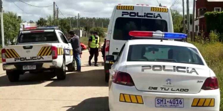 Cuatro detenidos y arsenal incautado en “Operación Carrara”