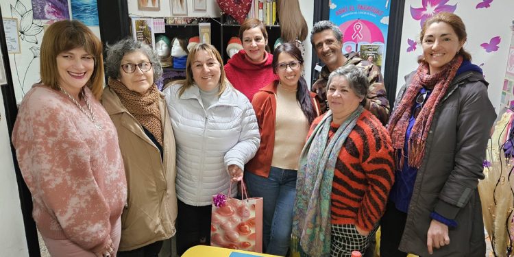 Solidaridad, para seguir avanzando; Marita Sánchez entregó canastas a ONG que trabaja con pacientes con cáncer