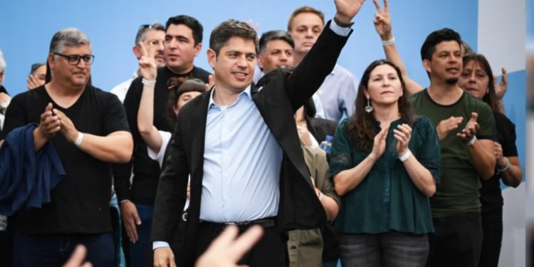 «Estafador, miserable y payaso”: Kicillof lanzó un duro mensaje contra Milei en la recta final de la campaña