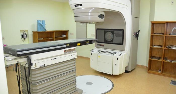 San Carlos tendrá acelerador lineal y Hospital de Maldonado mejoras