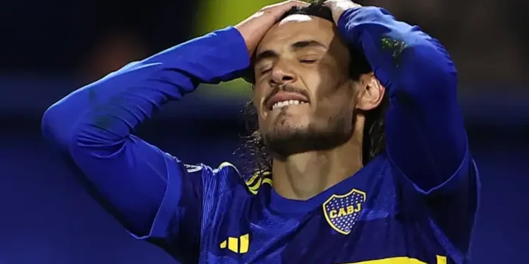 Alerta en Boca: Cavani sufrió una distensión y es duda para el partido con Central Córdoba