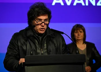 Tras la derrota Milei adelantó autocrítica, pero dijo que profundizará el modelo y lo redoblará