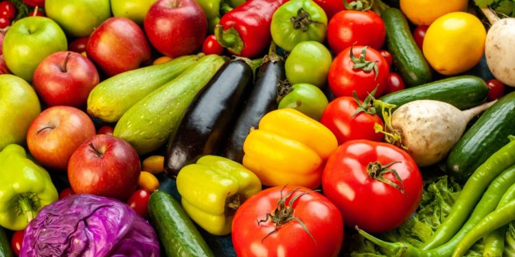 FerIA: nueva aplicación permite recibir por WhatsApp la lista de frutas y verduras de estación