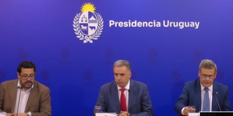 Orsi inicia acciones civiles y penales para rescindir contrato por la compra de dos patrullas oceánicas