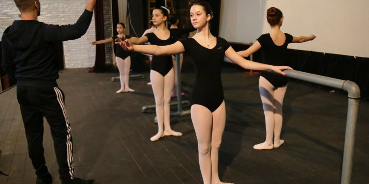 Área de Ballet del Sodre en Maldonado abrió inscripciones para cursos regulares de Danza Clásica