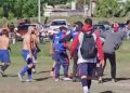 Futbolista que agredió a un árbitro no se presentó a la audiencia y será conducido por la policía a la nueva instancia